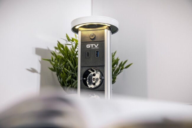 IZVLAČNA UTIČNICA CAMINO